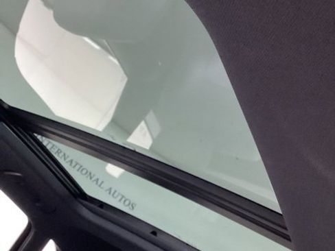 Certified 2025 Audi Q3 2.0T Premium w/ Convenience Package image 13