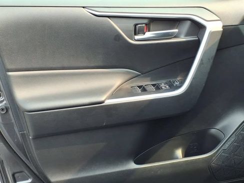 Certified 2025 Toyota RAV4 XLE AWD/4WD image 14