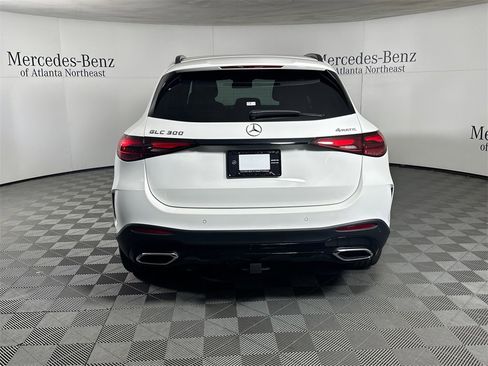 Certified 2025 Mercedes-Benz GLC 300 4MATIC image 6