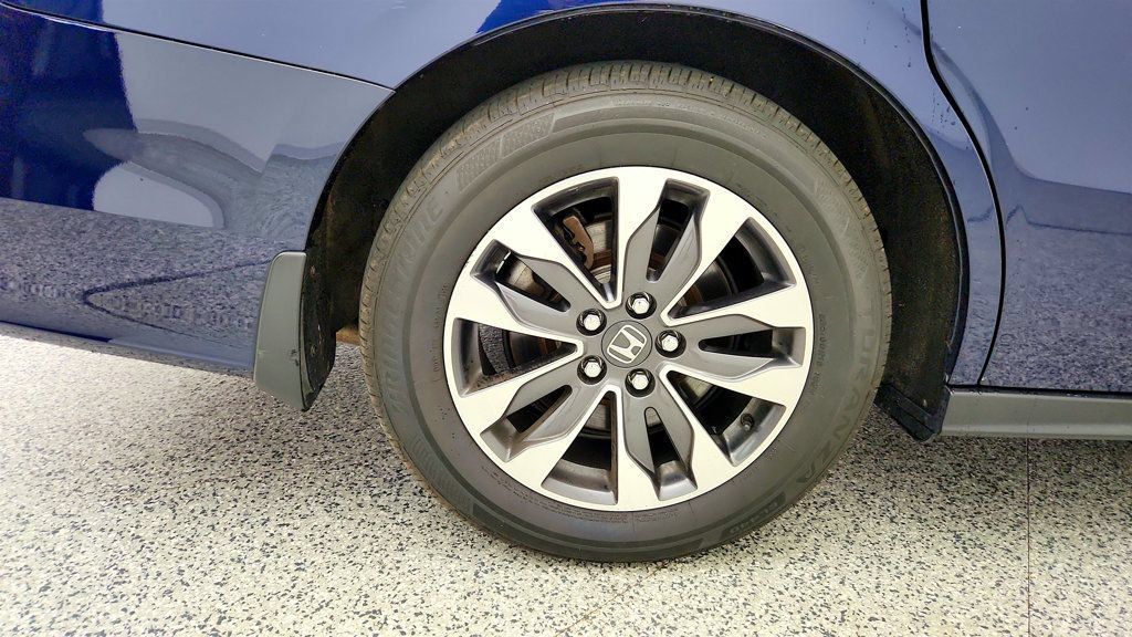 Used 2024 Honda Odyssey EX-L image 9