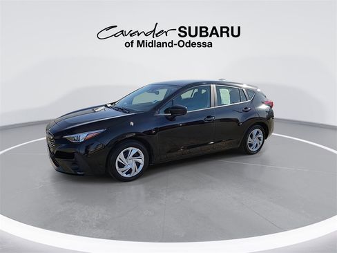 Used 2025 Subaru Impreza 2.0i image 4