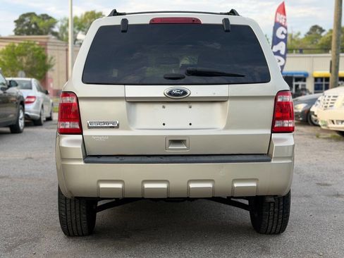 Used 2012 Ford Escape XLT image 7