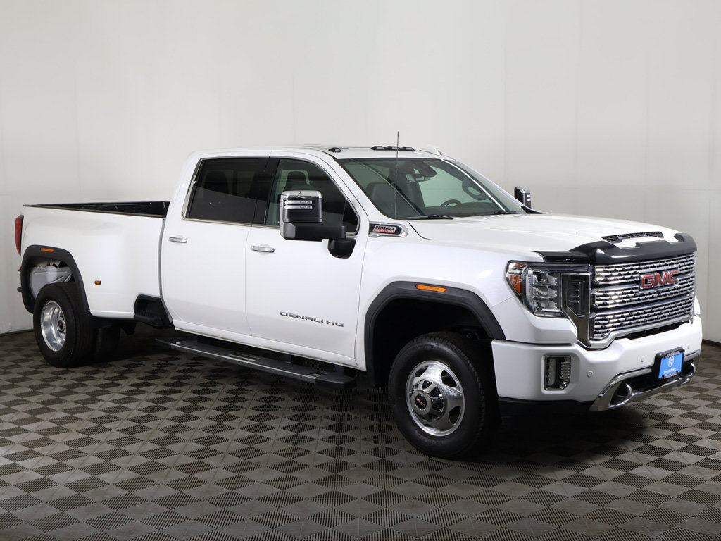 Used 2020 GMC Sierra 3500 Denali w/ Denali Ultimate Package AWD/4WD image 2
