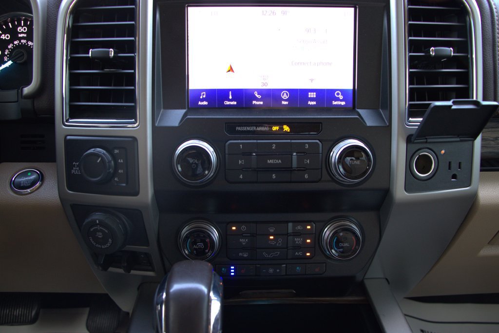 Used 2019 Ford F150 Lariat w/ Equipment Group 502A Luxury AWD/4WD image 18