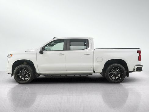 Used 2023 Chevrolet Silverado 1500 RST w/ Convenience Package II AWD/4WD image 2