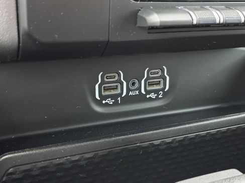 Used 2024 RAM 1500 Lone Star image 26