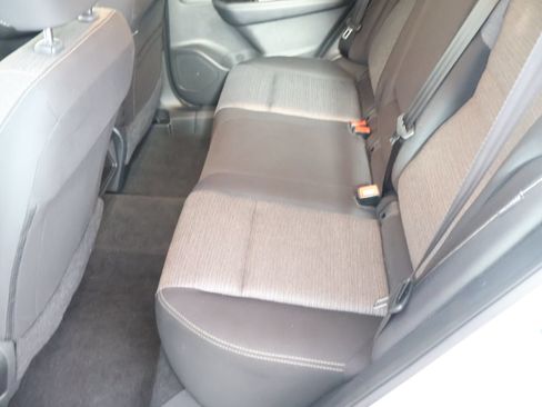 Used 2022 Nissan Rogue S AWD/4WD image 44