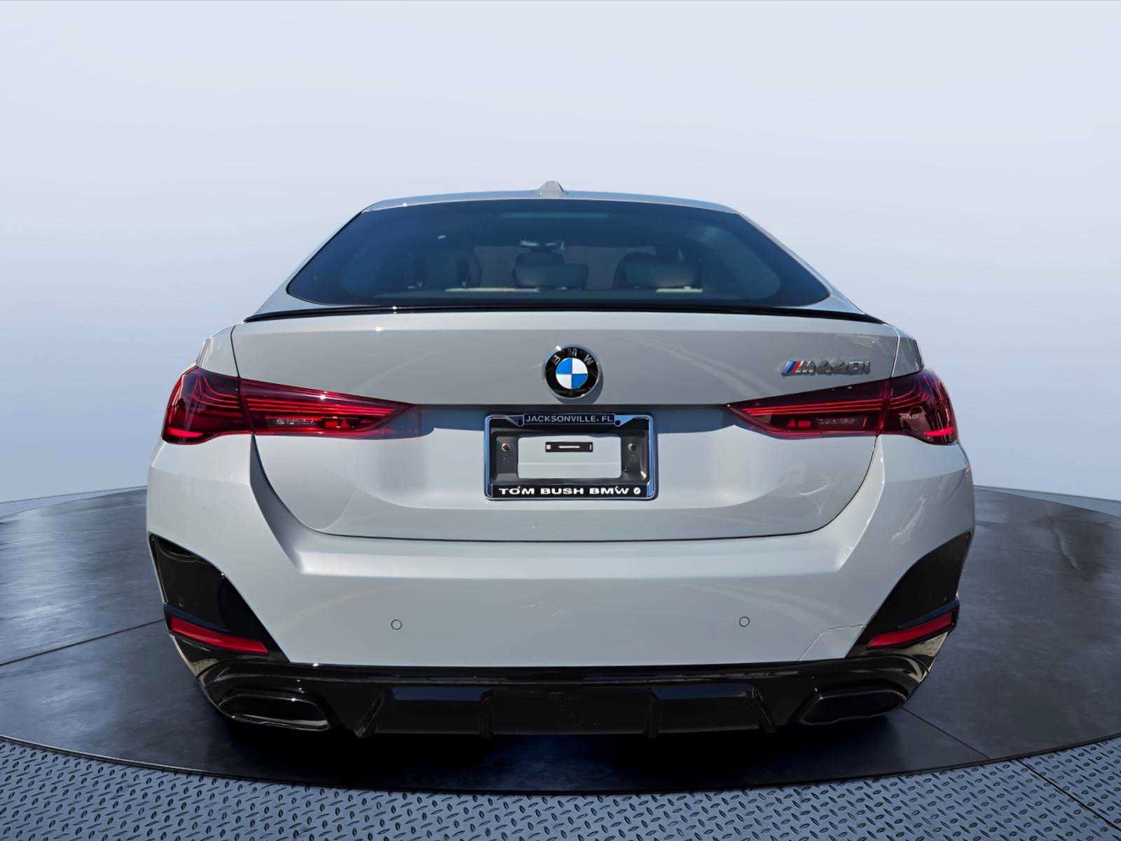 New 2027 BMW M440i w/ Premium Package RWD image 4