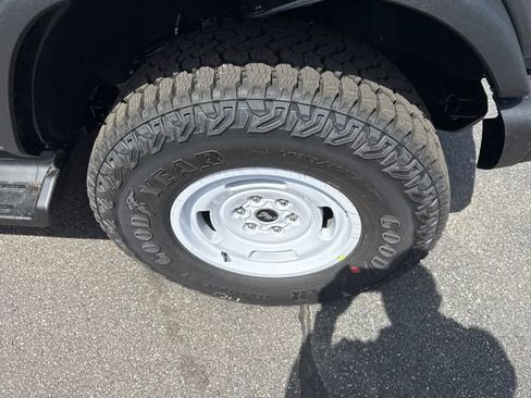 New 2026 Ford Bronco Heritage Edition image 12