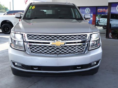 Used 2016 Chevrolet Tahoe LT w/ LT Signature Package RWD image 13