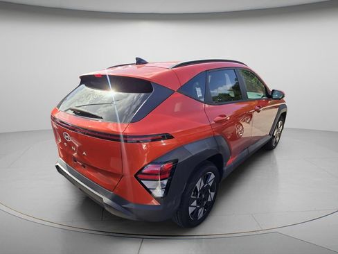 Used 2024 Hyundai Kona SEL FWD image 5