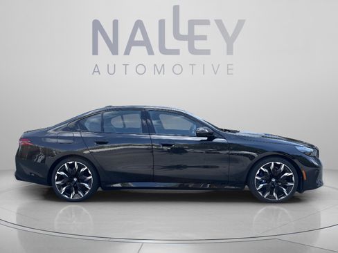 New 2026 BMW i5 eDrive40 w/ M Sport Package RWD image 4