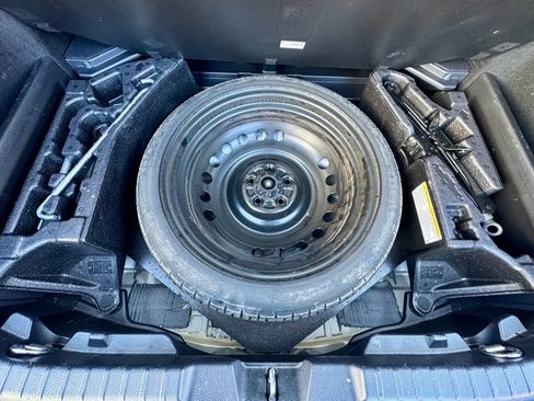 Used 2022 Toyota Corolla XSE image 10