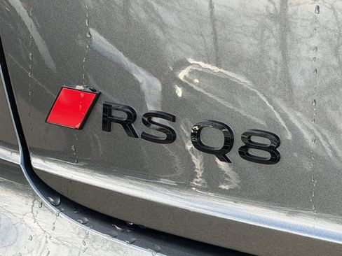 New 2026 Audi RS Q8 performance image 24