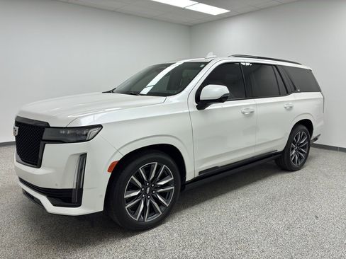 Used 2023 Cadillac Escalade Sport Platinum image 6