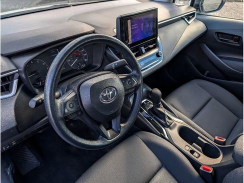 Used 2024 Toyota Corolla LE image 15