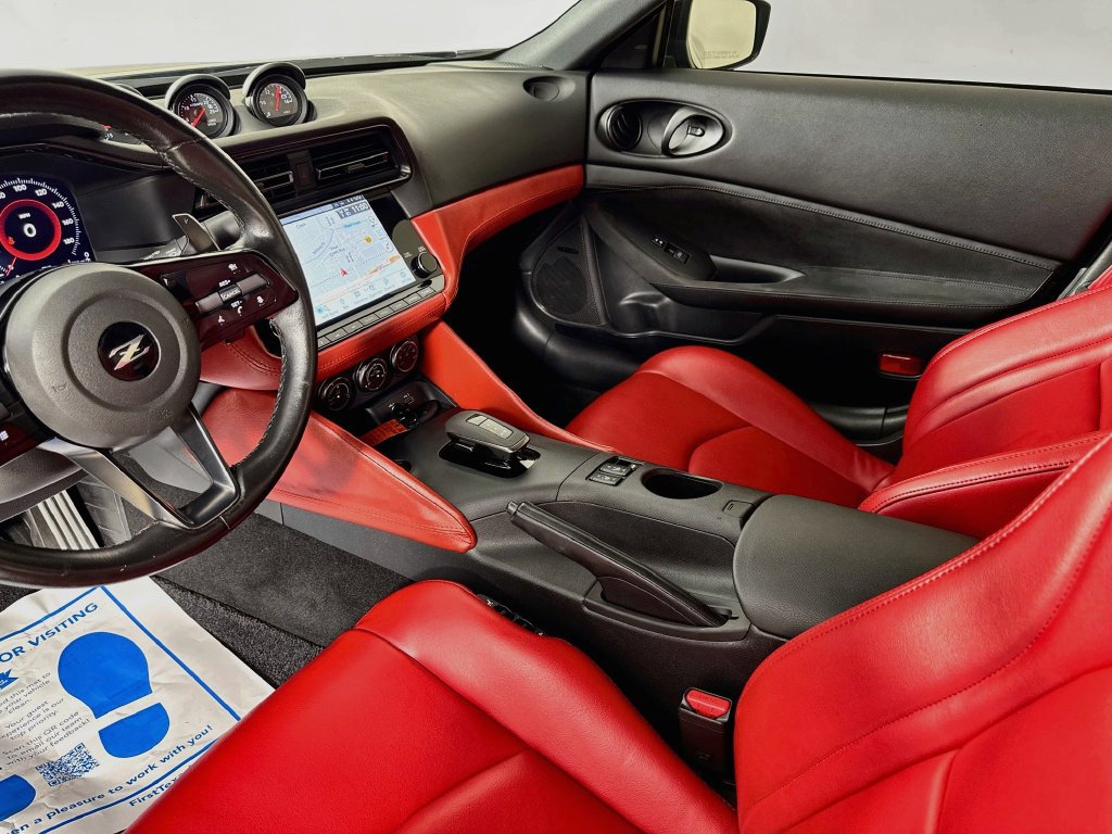 Used 2024 Nissan Z Performance w/ Floor Mat Package RWD image 29