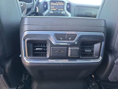 Used 2021 GMC Sierra 1500 SLT image 12