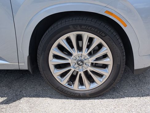 Used 2020 Hyundai Palisade Limited FWD image 10