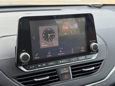 Used 2020 Nissan Altima 2.5 S FWD image 32