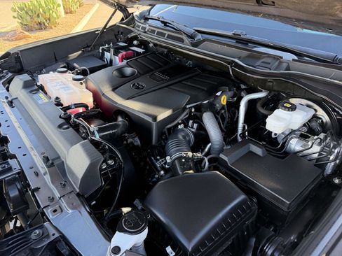 Used 2022 Toyota Tundra SR5 w/ SR5 Premium Package image 48