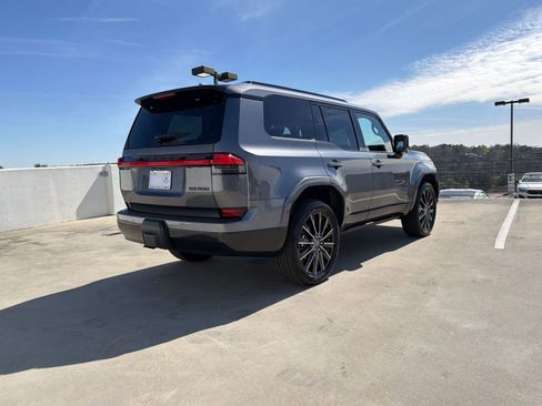 Used 2025 Lexus GX 550 GX 550 Luxury+ w/ Accessory Package (Z1) image 8