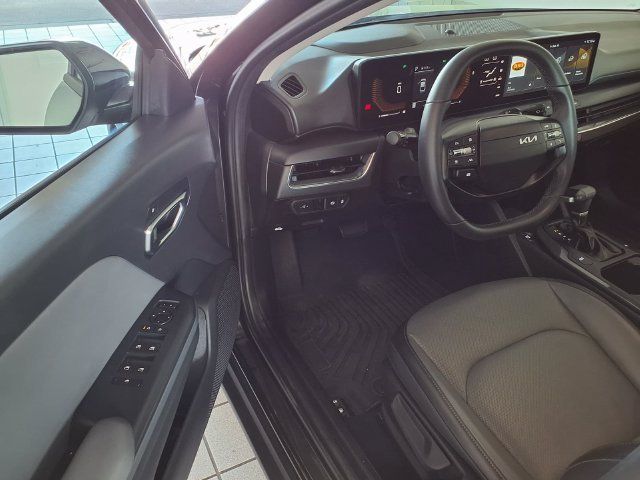 Used 2026 Kia K4 EX FWD image 6
