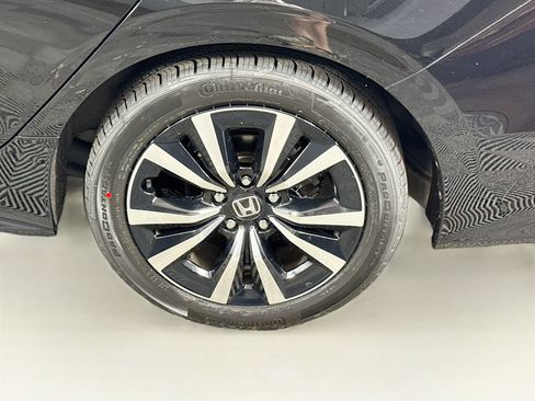 Used 2023 Honda Civic EX image 9