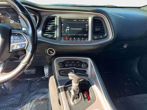 Used 2019 Dodge Challenger R/T Scat Pack w/ Shaker Package image 13