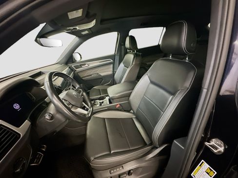 Used 2022 Volkswagen Atlas Cross Sport SEL R-Line w/ Cross Sport MDO Package AWD/4WD image 13
