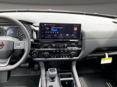 New 2026 Nissan Pathfinder Rock Creek AWD/4WD image 6