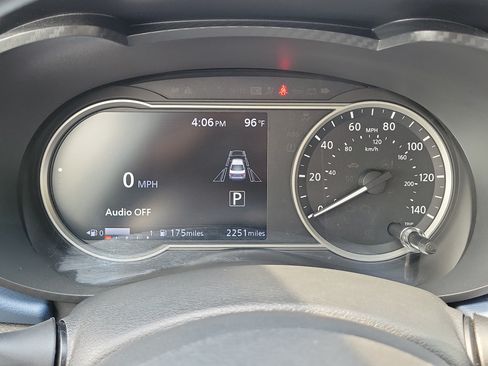 Certified 2025 Nissan Versa SV w/ Trunk Package FWD image 24