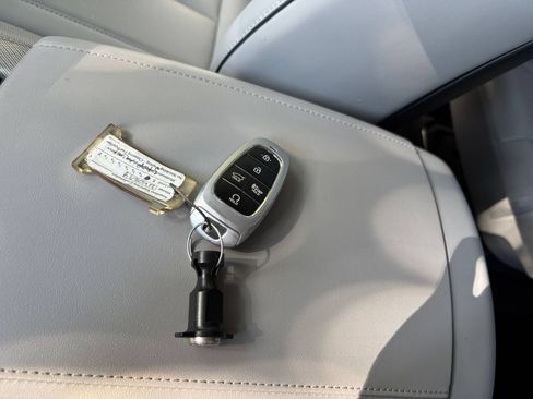 Used 2025 Hyundai Palisade SEL FWD image 28
