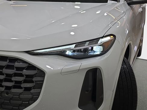 New 2026 Audi Q5 Premium Plus AWD/4WD image 30