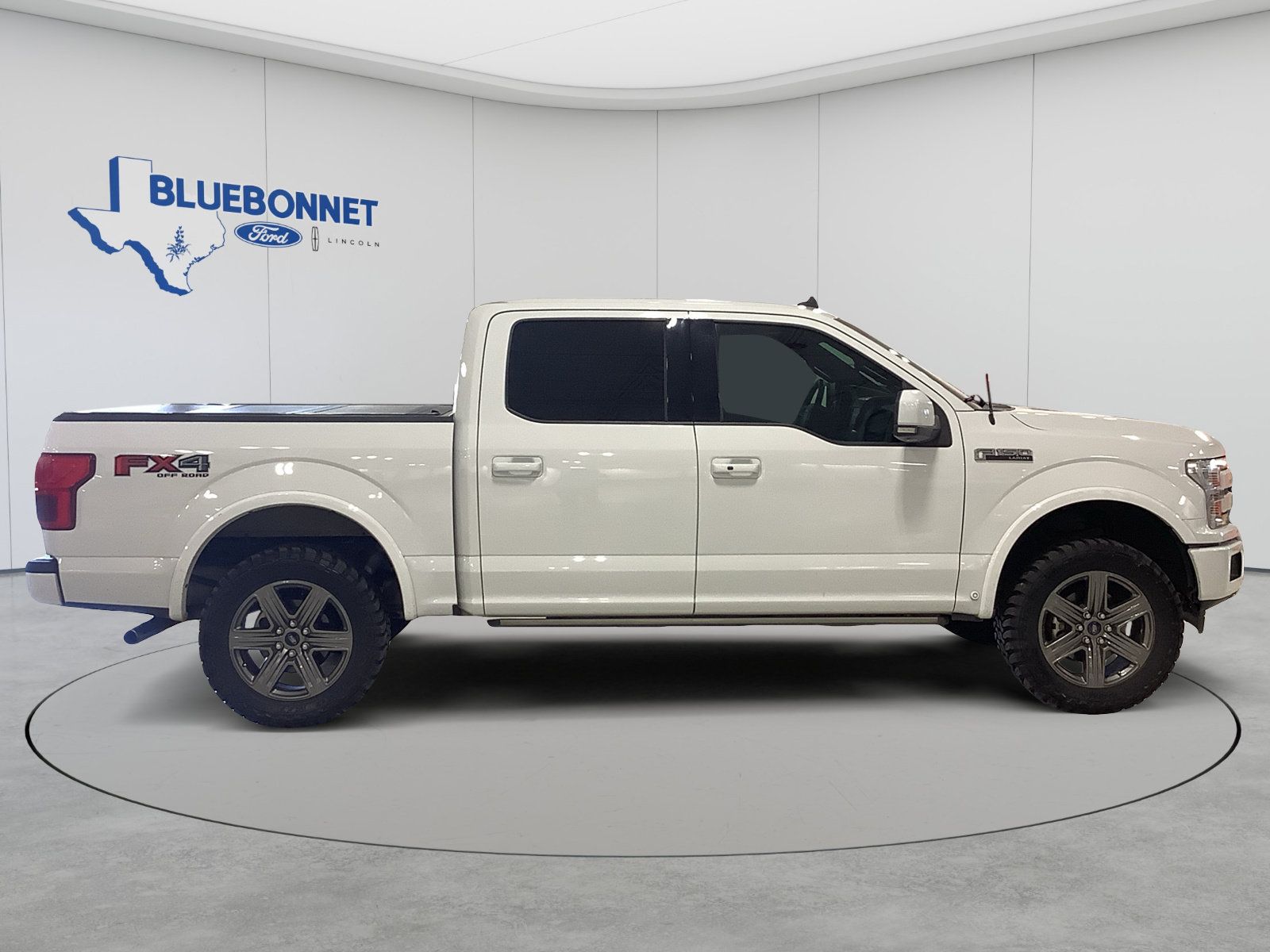 Used 2020 Ford F150 Lariat w/ Equipment Group 502A Luxury AWD/4WD image 4