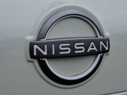 Certified 2023 Nissan Rogue SL AWD/4WD image 31
