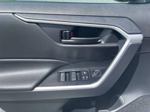 Certified 2025 Toyota RAV4 LE AWD/4WD image 12