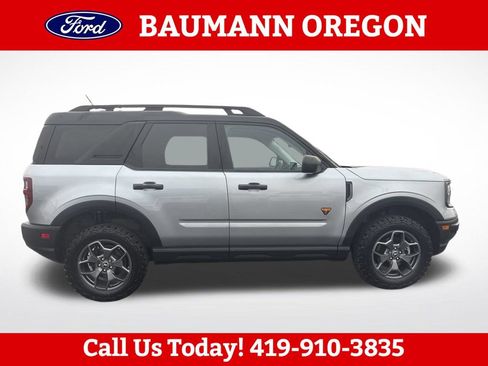 Used 2022 Ford Bronco Sport Badlands AWD/4WD image 2