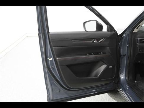 Used 2023 MAZDA CX-5 Carbon Edition AWD/4WD image 4