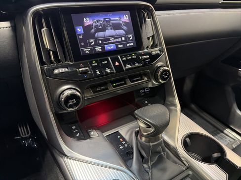 Used 2024 Lexus LX 600 F Sport AWD/4WD image 19