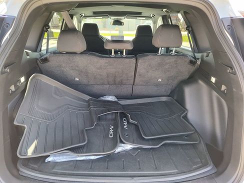 Used 2025 Honda CR-V Sport image 9