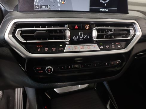 Used 2024 BMW X3 sDrive30i image 9