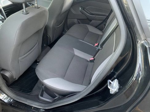 Used 2014 Ford Focus SE image 16