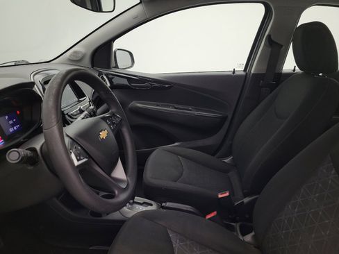Used 2020 Chevrolet Spark LT image 17
