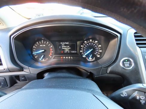 Used 2020 Ford Fusion S image 31