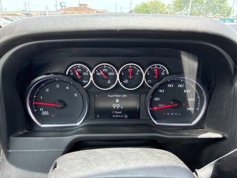 Used 2023 Chevrolet Silverado 2500 LT w/ Convenience Package AWD/4WD image 9
