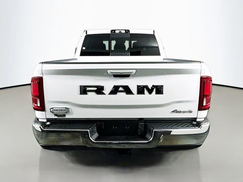 New 2026 RAM 2500 Limited w/ Towing Technology Group image 6