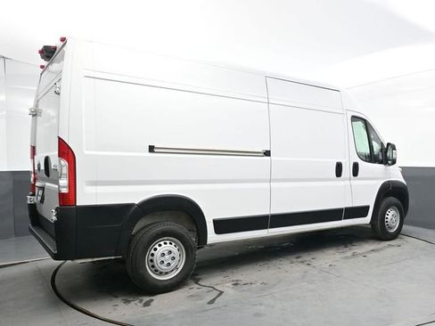 Used 2025 RAM ProMaster 2500 w/ Convenience Group FWD image 7