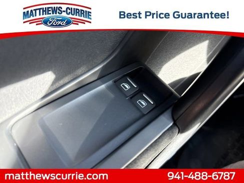 Used 2014 Volkswagen Beetle R-Line FWD image 23