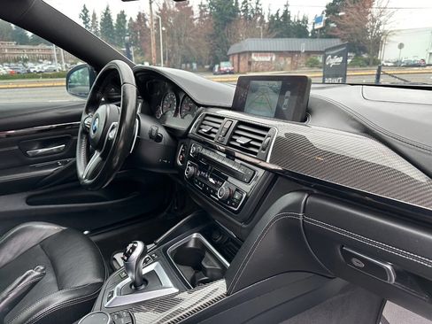 Used 2016 BMW M4 Base 2dr Coupe image 17